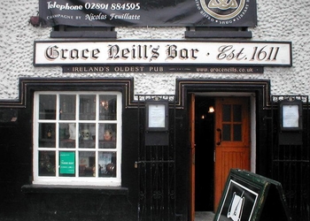 IRELAND PUB.jpg