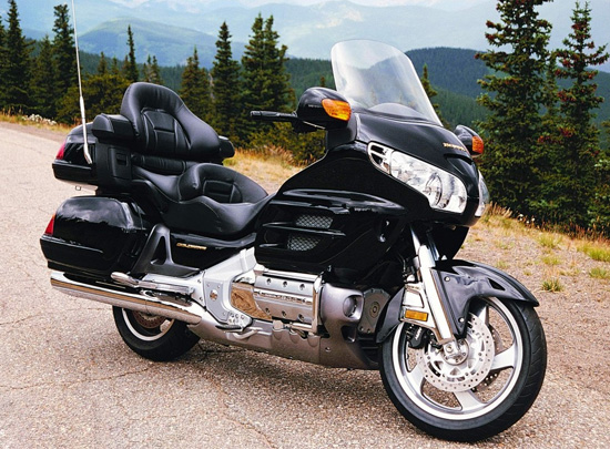 honda-gold-wing-gl-1800_1.jpg