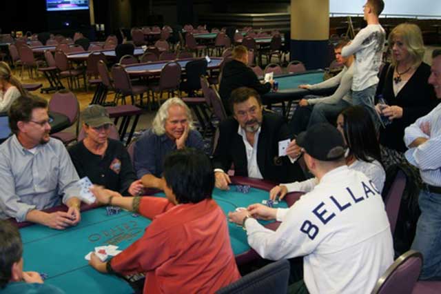 FirefightersCelebrityPokerTournament20037.jpg