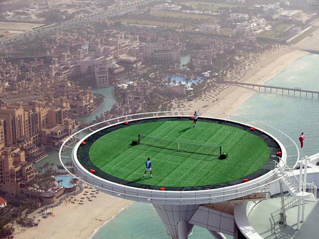 architecture_skyscrapers_300x225_27265_-_dubai_burj_al_arab_-_highest_tennis_court.jpg