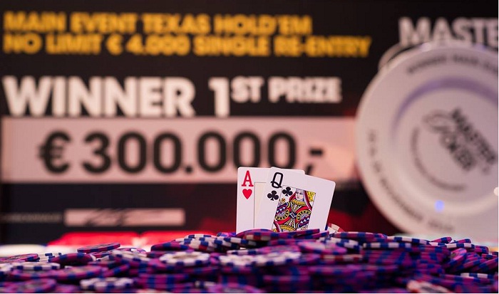 Юсси Неванлинна выиграл Main Event Master Classics of Poker 2015.jpg
