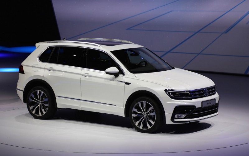 new-volkswagen-tiguan-european-spec-2015-frankfurt-auto-show_100527679_h.jpg